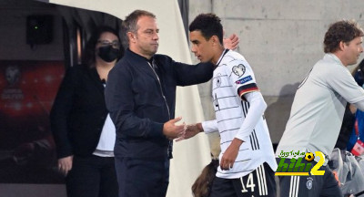 هانسي فليك يشيد بجمال موسيالا مع المنتخب