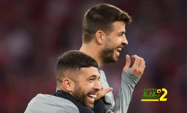 إستمرار بيكيه و ألبا و بوسكيتس يعني إفلاس برشلونة!