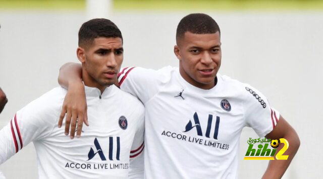 حكيمي يجبر لاعب توتنهام على دفع مليون جنيه إسترليني !