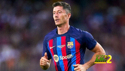 غياب ليفاندوفسكي واختفاء برشلونة