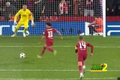 ما الذي فعله هندرسون عند ركلة جزاء صلاح؟