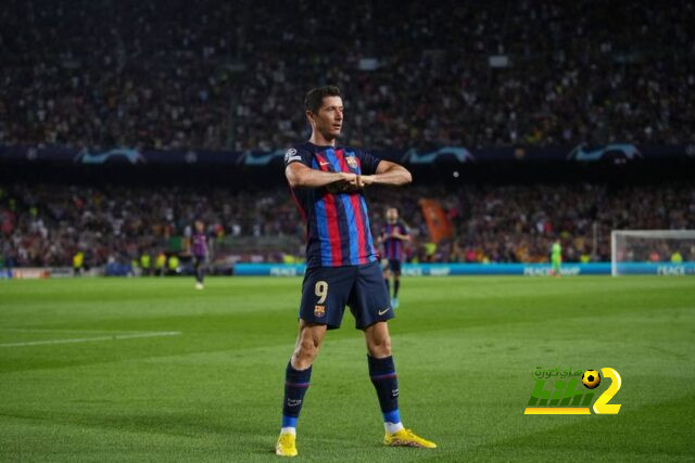 برشلونة الحالي لايساوي شيء بدون ليفاندوفسكي !