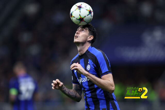 لاعب الإنتر : مواجهة ساسولو اصعب من برشلونة