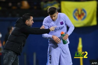 تشافي: بيكيه لاعب قوي ذهنياً