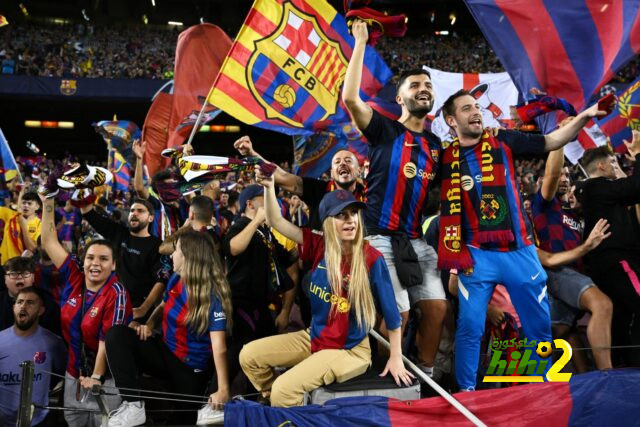 ربع ساعة بدون أهداف بين برشلونة و انتر ميلان في دوري أبطال أوروبا