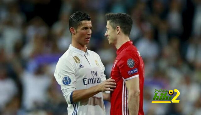 لاعب الريال السابق : ليفاندوفسكي يشبه رونالدو