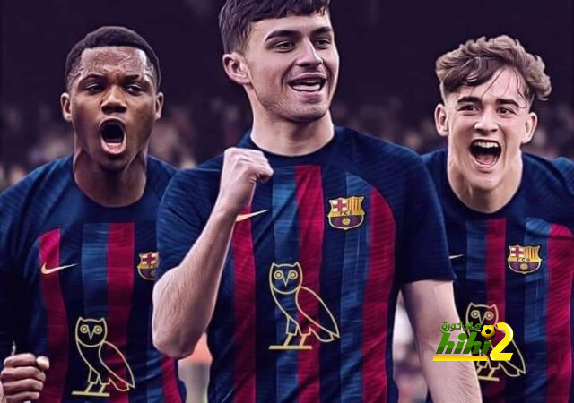 لأول مرة في التاريخ برشلونة يرتدي شعار مُطرب في الكلاسيكو
