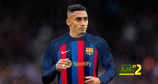رغم التأخر بهدفين .. رافينيا يسجل رقم مميز أمام ريال مدريد في الشوط الأول