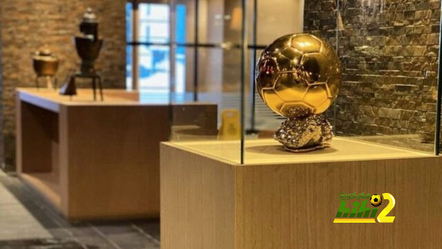 صورة .. 11 أسطورة ظُلموا بسبب الكرة الذهبية