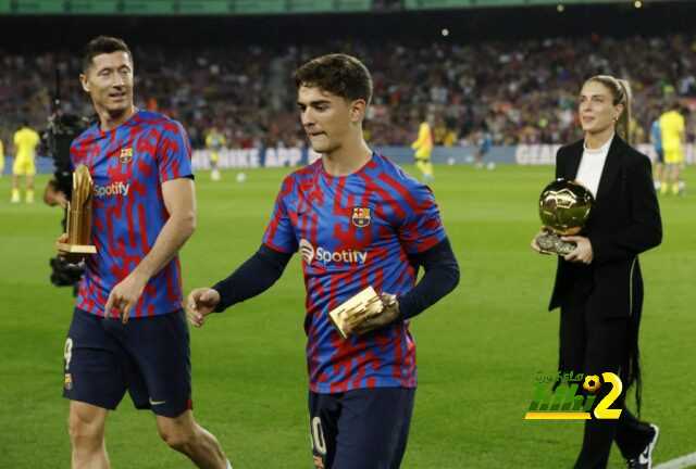 تكريم ثلاثي برشلونة في الكامب نو