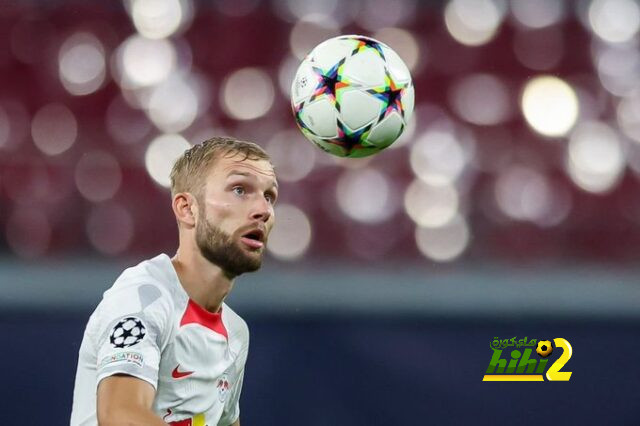 كونراد يفضل البايرن على أندية الدوري الإنجليزي