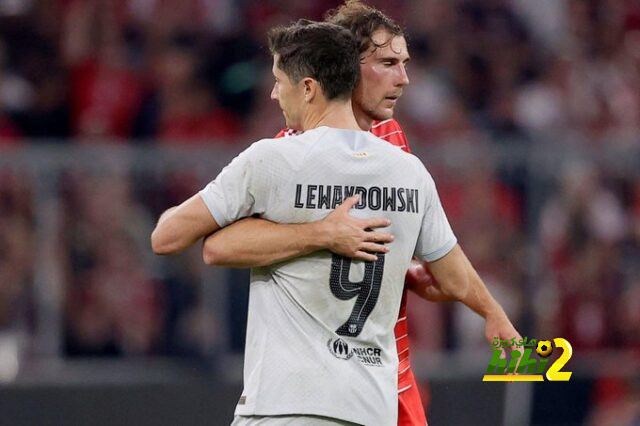 نجم البايرن ساخراً: ليفاندوفسكي كان مدللاً والآن يمكنه اللعب في اليورباليج