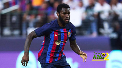 فرانك كيسي يكشف سبب عودة برشلونة بالدوري الإسباني