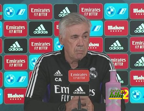 أنشيلوتى يعلق على خروج برشلونة من دورى الأبطال