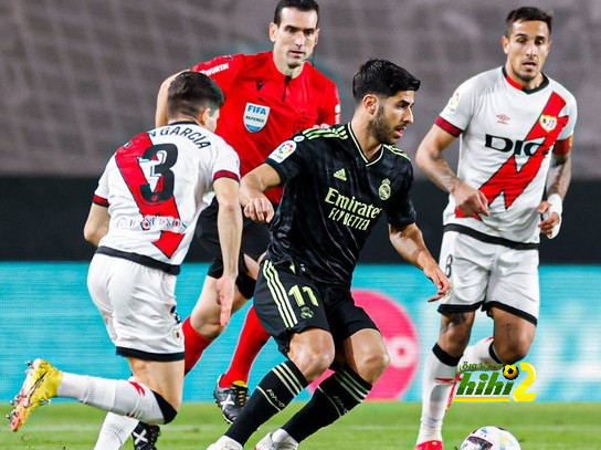لاعب رايو فاليكانو يحرج أنشيلوتى!