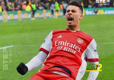 مدرب منتخب البرازيل يشيد بأداء نجم أرسنال