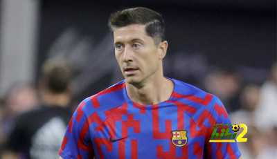 ليفاندوفسكي يتحدث عما يحتاجه برشلونة هذا الموسم