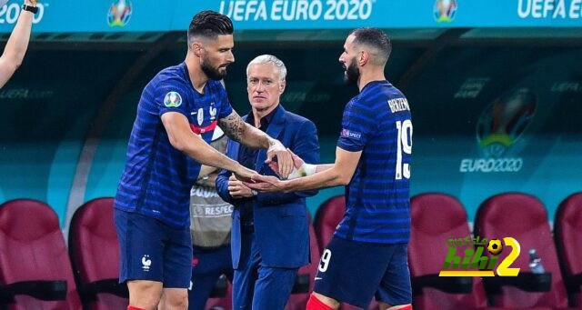 أزمة تلوح في الافق في غرف خلع ملابس المنتخب الفرنسي !