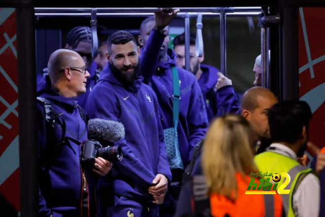 بعثة المنتخب الفرنسي تصل الى قطر !