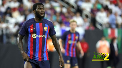 موقف برشلونة من الاستغناء عن خدمات كيسيه
