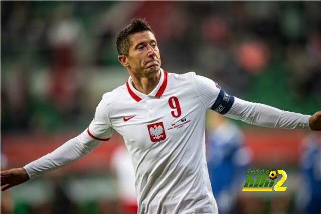 فيديو.. طائرات حربية ترافق بعثة منتخب بولندا إلى قطر