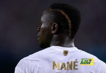 ماني يغيب عن الملاعب لثلاثة أشهر
