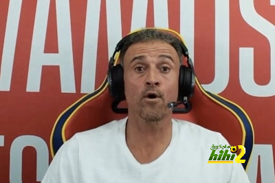 لويس إنريكي: يجب أن يعتزل ميسي وهو معه كأس العالم