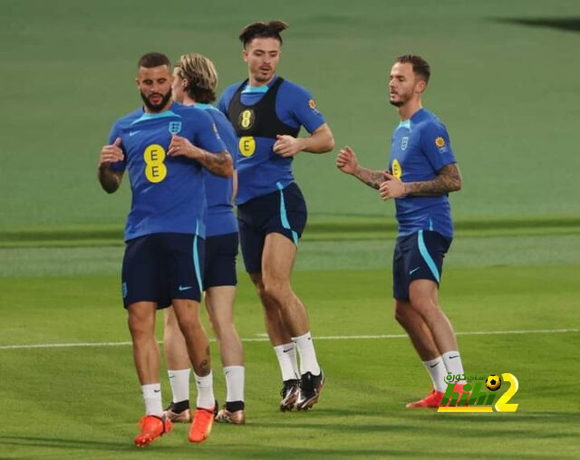 غياب ثنائي إنجلترا عن مباراة إيران في كأس العالم