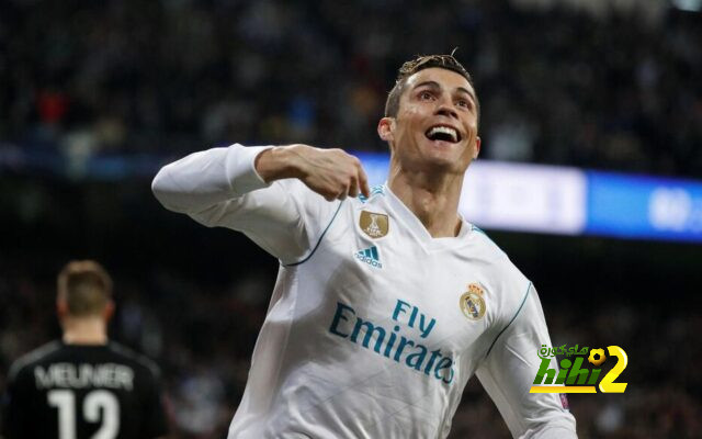 كريستيانو رونالدو يعرض خدماته على ريال مدريد !