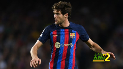 برشلونة يقترب من تجديد عقد ماركوس ألونسو