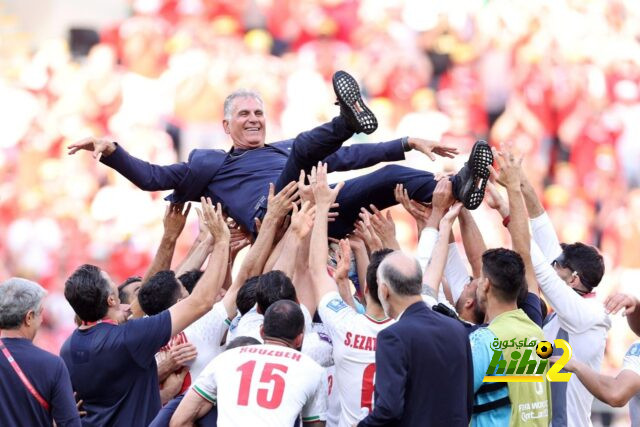 فرحة هيستيرية لمنتخب إيران عقب الفوز أمام ويلز