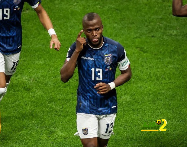 فالنسيا في مستوى رونالدو وميسي بكأس العالم