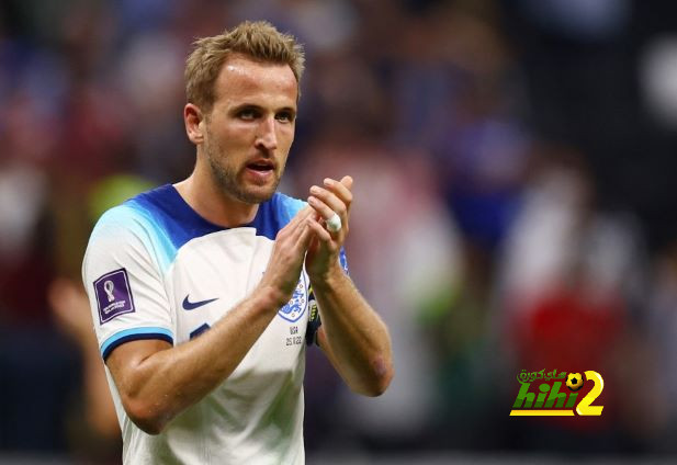 منتخب إنجلترا … أسد ضد الصغار ونعامة أمام الكبار!