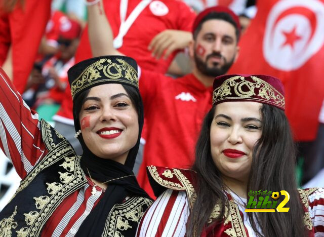 صور: جماهير تونس تزين ملعب الجنوب قبل مباراة أستراليا