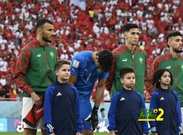 صور من إصابة ياسين بونو خلال عزف النشيد الوطني المغربي أمام بلجيكا