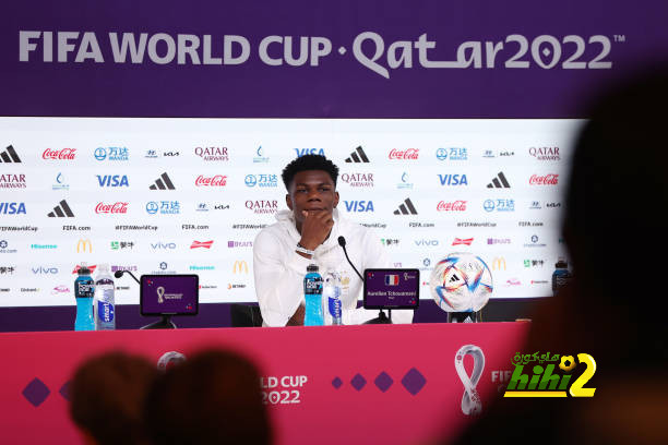 تشواميني يعلق على تغيير مركز كامافينجا إلى الظهير الأيسر في منتخب فرنسا