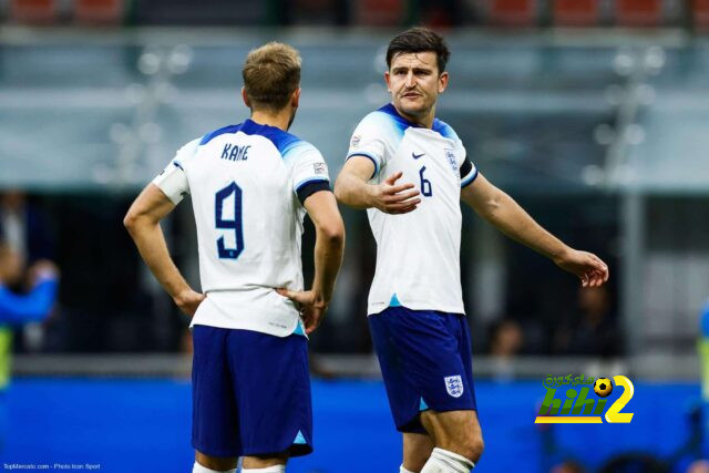 نيفيل يشيد بمستوى ماغواير بكأس العالم !