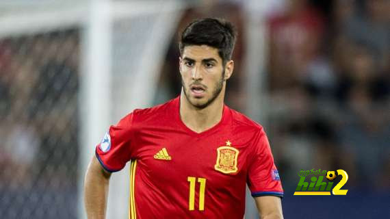هل يتم مجاملة فيران توريس و أسينسيو في منتخب اسبانيا..؟!