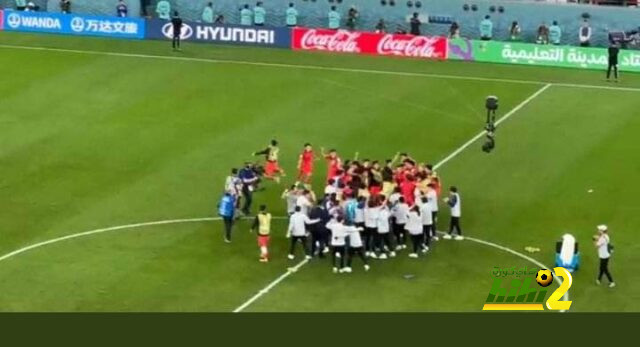 فرحة عارمة للاعبي كوريا الجنوبية لحظة تأكيد صعودهم لدور الـ 16 من كأس العالم