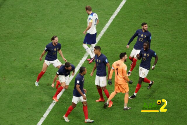 فرنسا تتأهل إلى نصف نهائي كأس العالم بعد الفوز على إنجلترا بثنائية