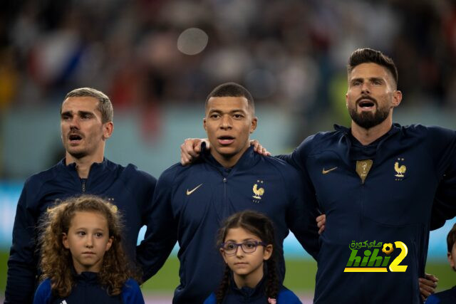 منتخب فرنسا يفتتح التسجيل مبكرا في مرمى المغرب