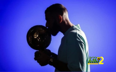 ذهبية المونديال تأتي إلى أقدام بنزيما بدون نقطة عرق، فهل يقبلها وينسى &nbsp;ما حدث؟