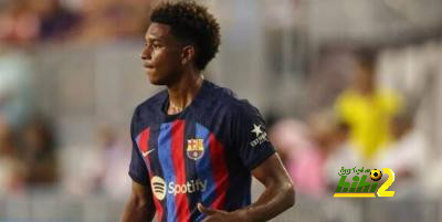 برشلونة يحمي أليخاندرو بالدي بعقد طويل الأمد