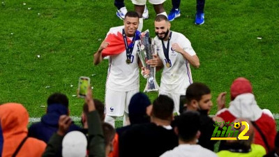 بنزيما يعلم بنفاق لاعبي المنتخب الفرنسي