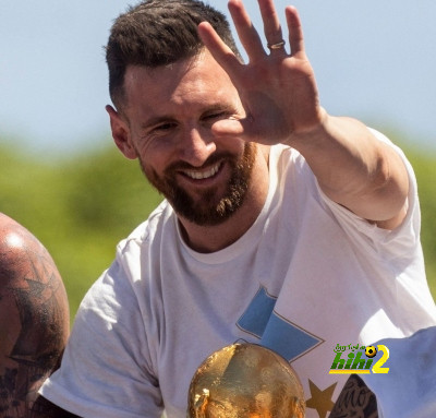 الفرق بين برشلونة وبي إس جي بعد تتويج ميسي بكأس العالم