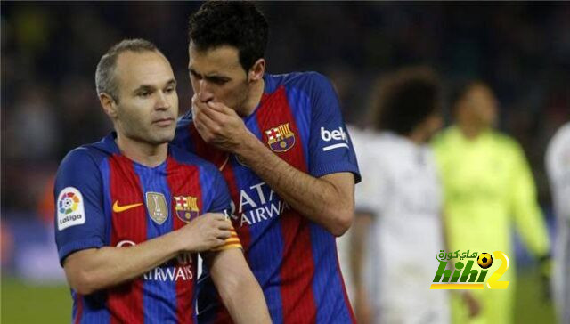 كيف يرى إنييستا رحيل بوسكيتس عن برشلونة..؟!