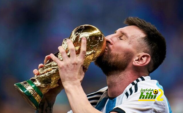 جائزة الأفضل لمن تكون … ميسي أم بنزيما؟!