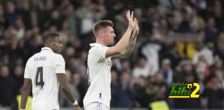 توني كروس يثير الحيرة في ريال مدريد