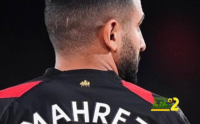 محرز يشكر جماهير مانشستر سيتي بعد لقاء ليدز يونايتد