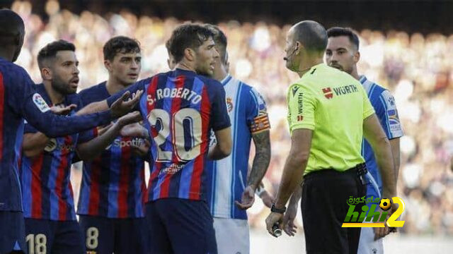 برشلونة يلجأ للقضاء لإلغاء طرد ألبا